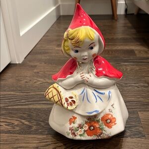 Red Riding Hood Ceramic vintage cookie jar!